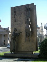 Manzù, Monumento al partigiano