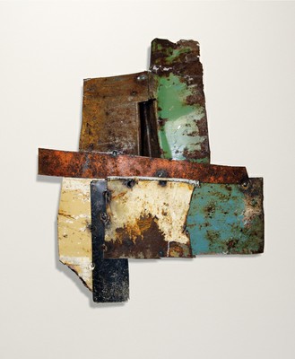 Sconfini#Lamiera 15 ­- Lamiera di ferro cm 22x25 circa,­ 2009, scultura da parete