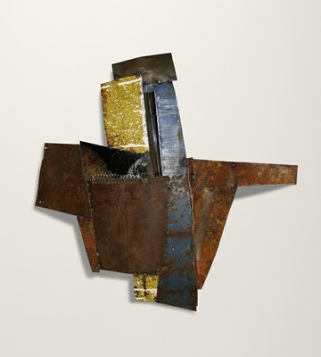 Sconfini#Lamiera 9 -­ Lamiera di ferro cm 70x70 circa,­ 2009, scultura da parete